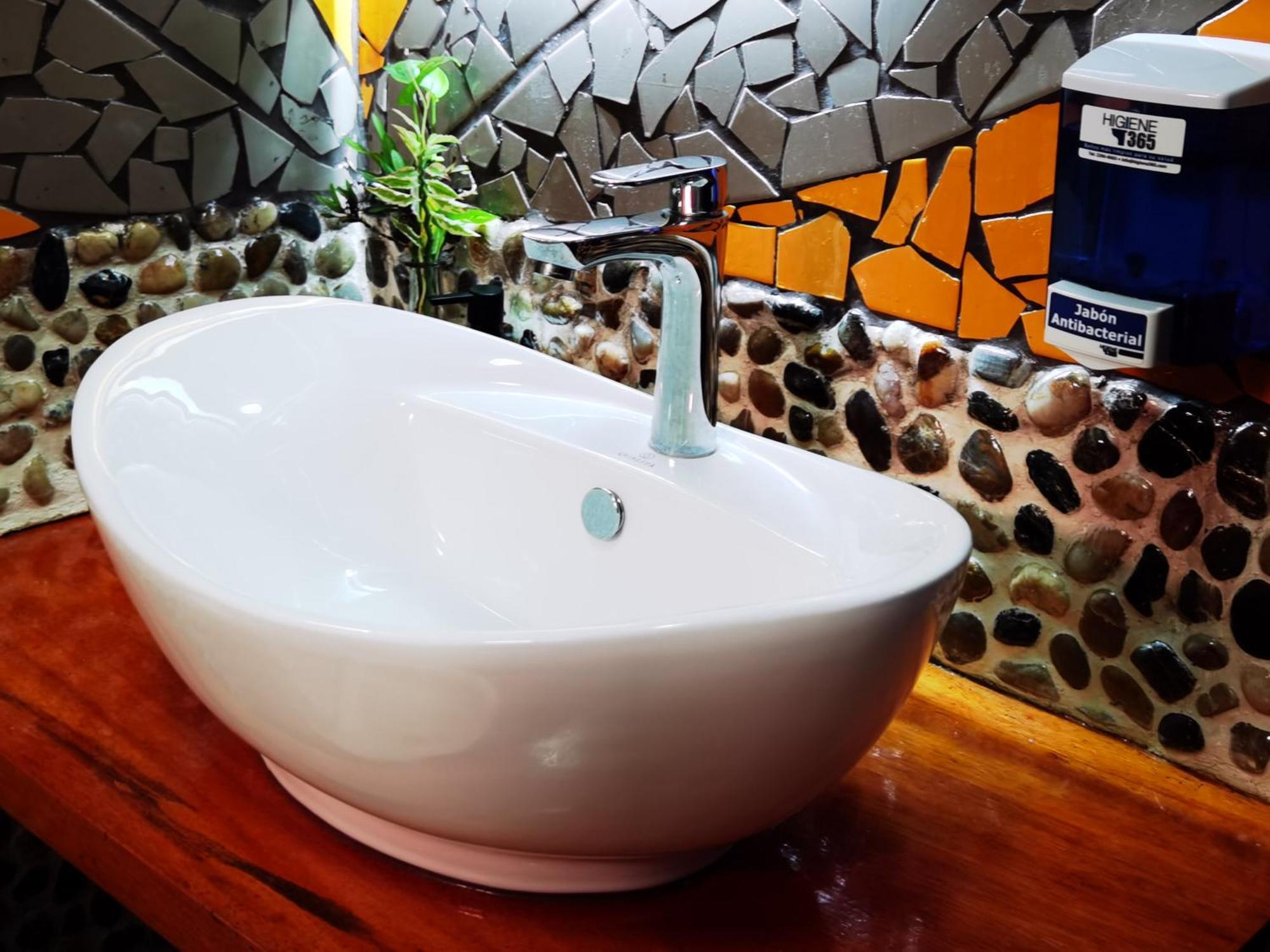 ケポス Sunrise House Bed & Breakfast エクステリア 写真