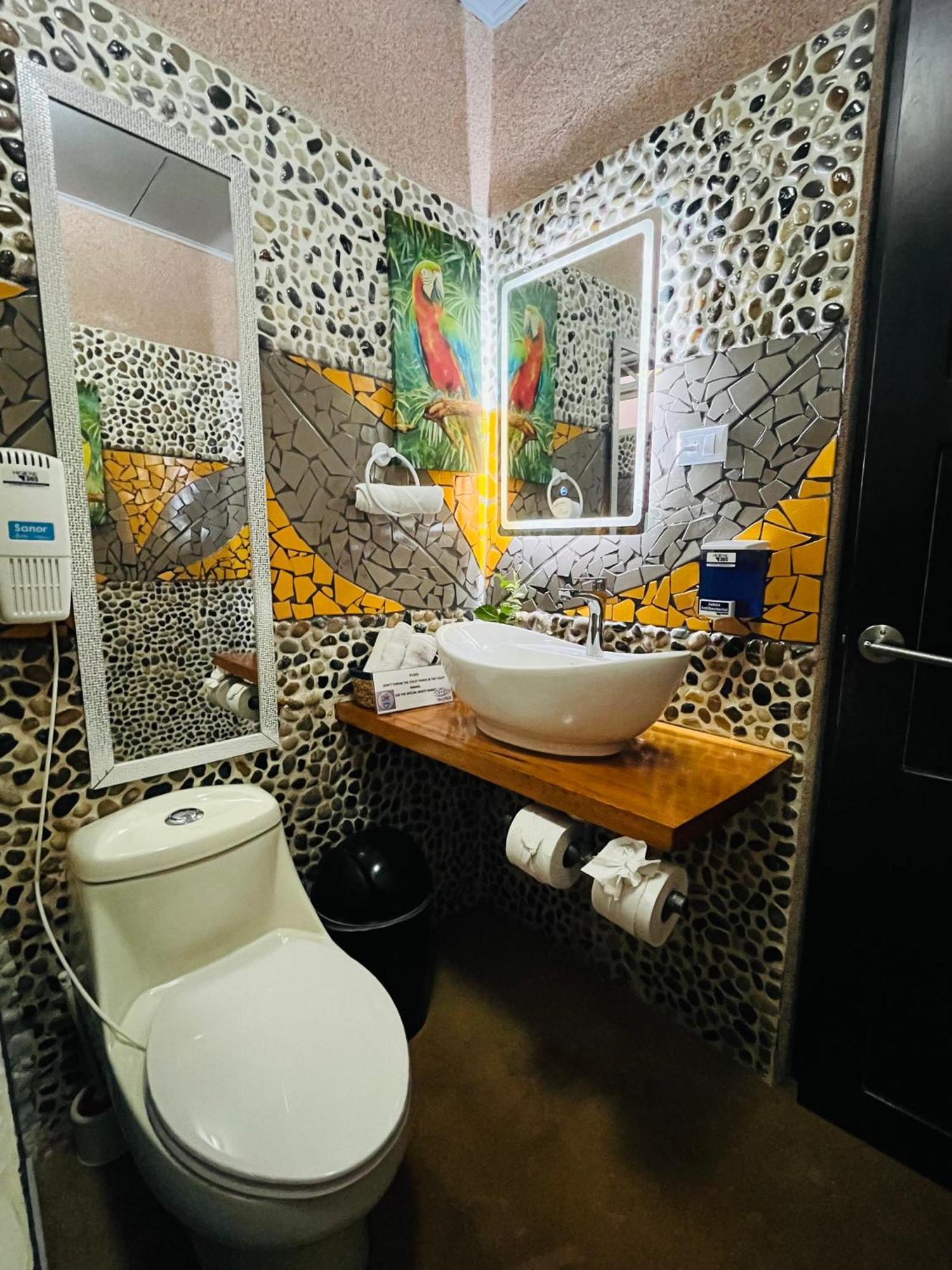 ケポス Sunrise House Bed & Breakfast エクステリア 写真